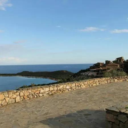 Sleeps 4 Air Con *