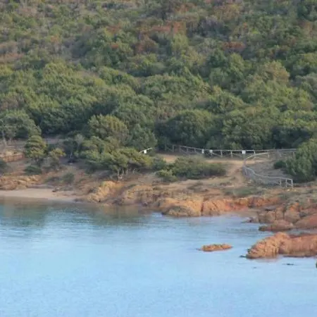 Sleeps 4 Air Con Appartement Budoni